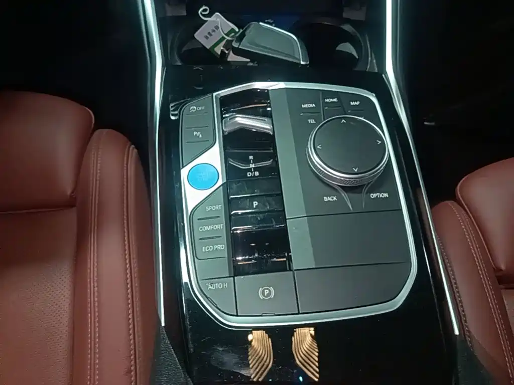 BMW i3 — миниатюра 14