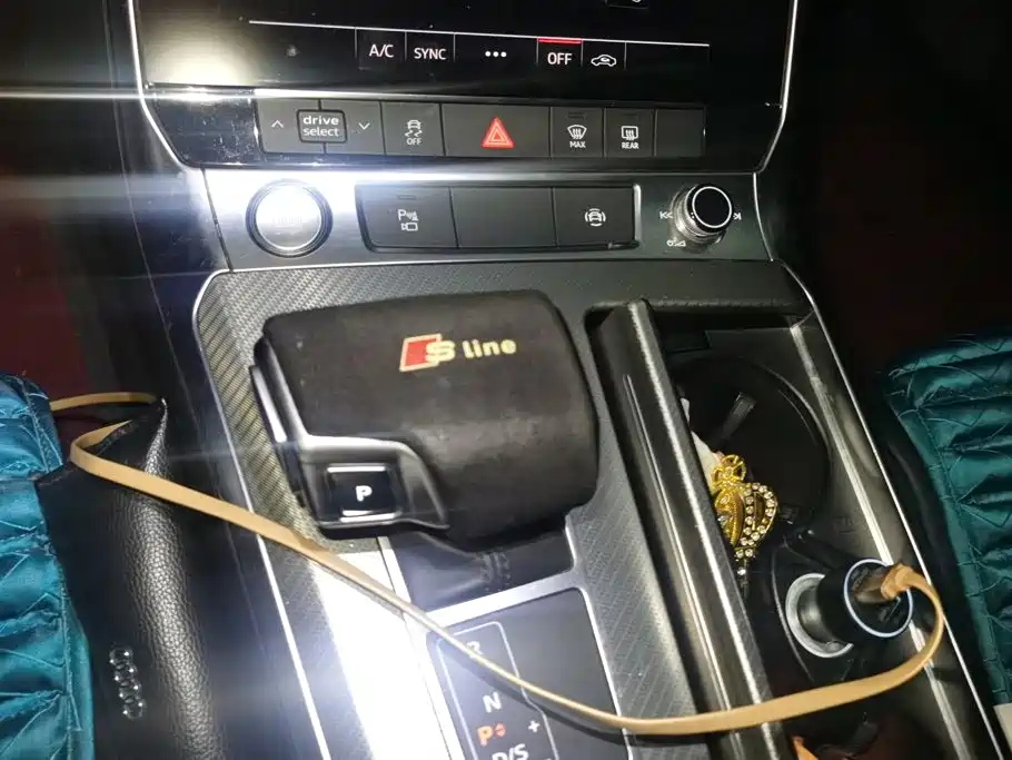 Audi A6L — миниатюра 16