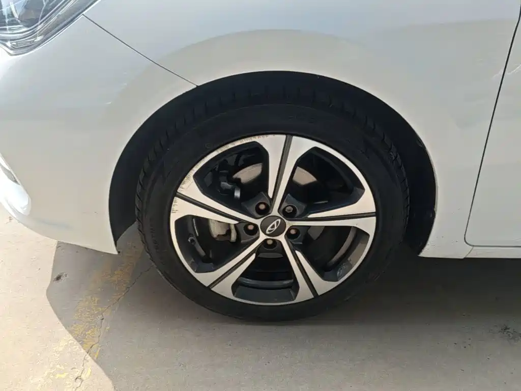 Chery Arrizo 5 — миниатюра 25