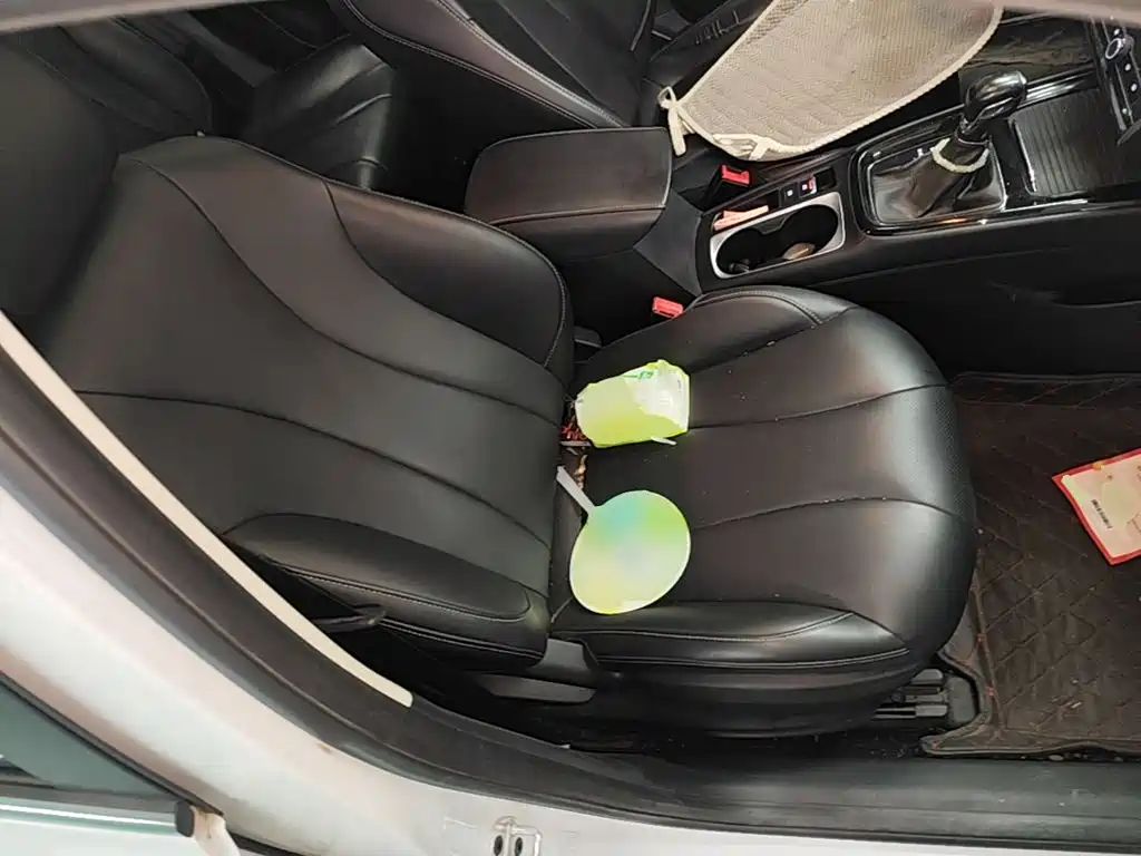 Roewe i5 — миниатюра 25