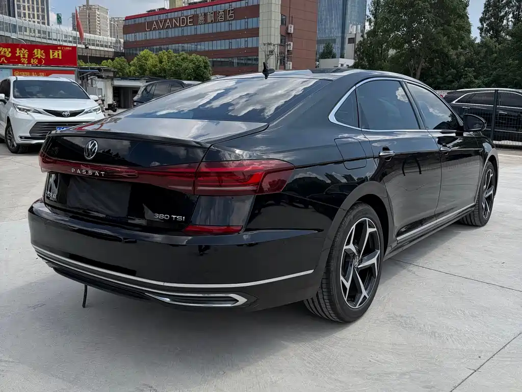 Volkswagen Passat — миниатюра 15