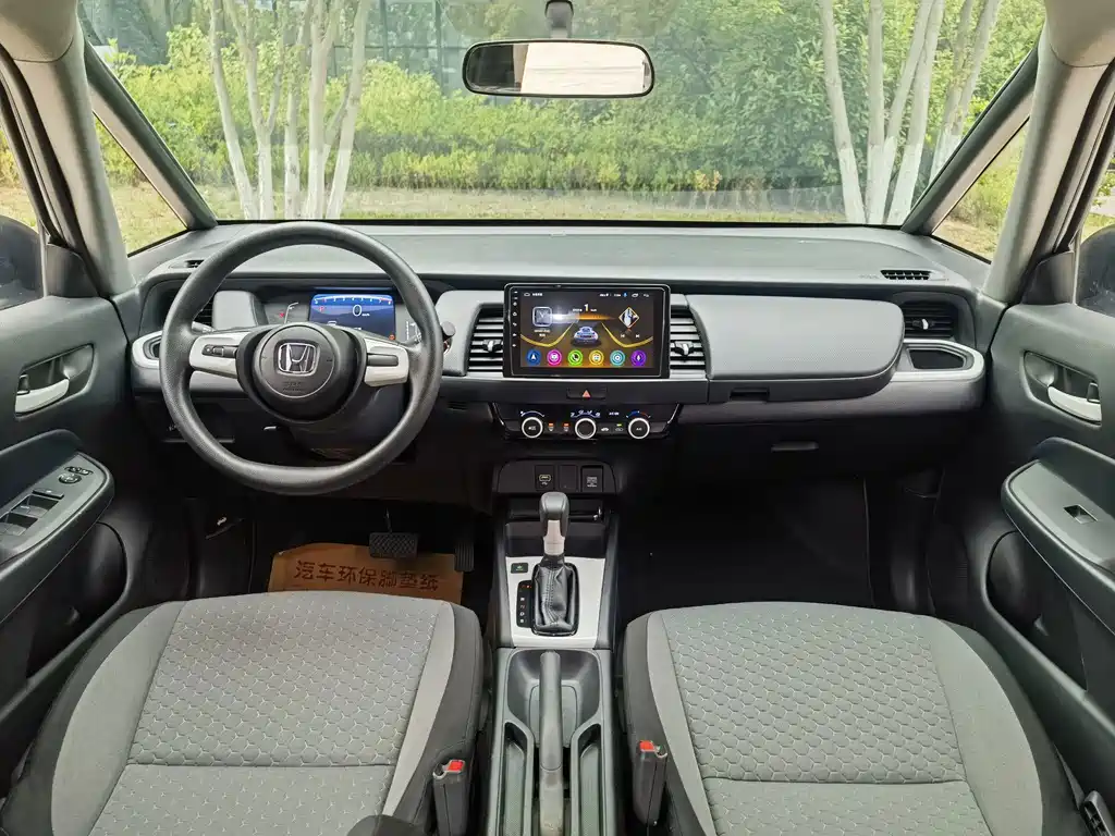 Honda Fit — миниатюра 9