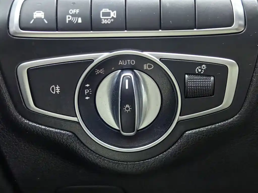 Mercedes-Benz GLC — миниатюра 21