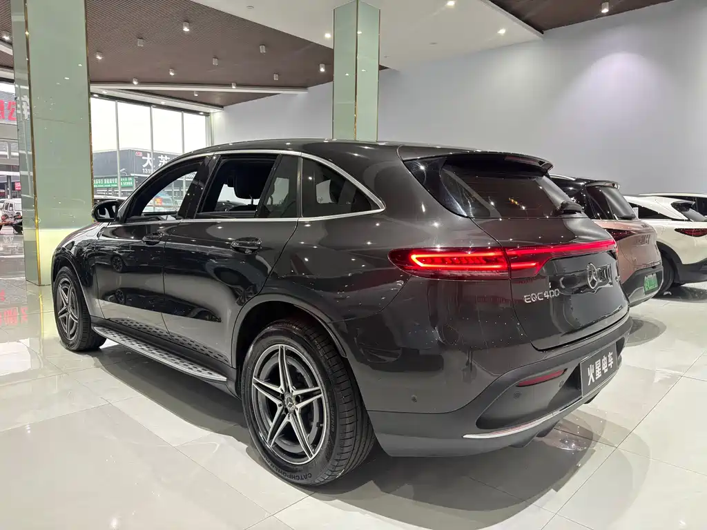 Mercedes-Benz EQC — миниатюра 14