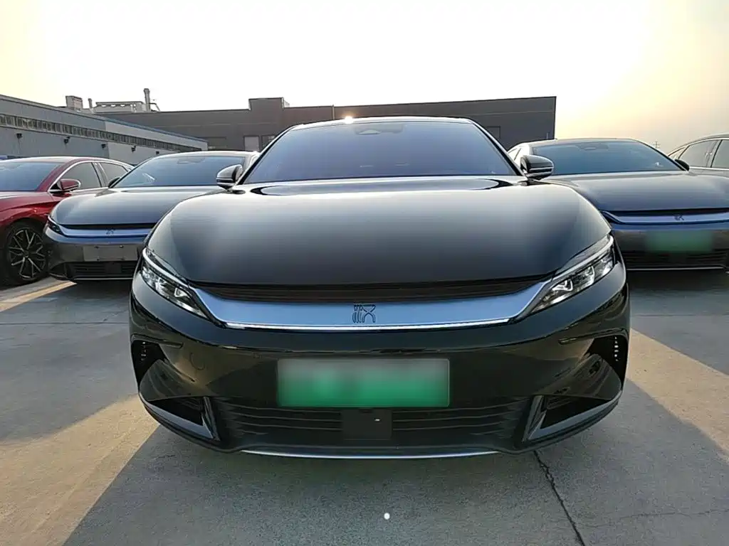BYD Han — миниатюра 3