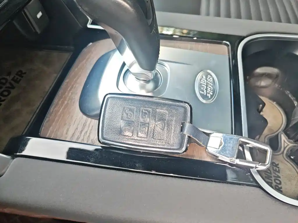 Land Rover Discovery Sport — миниатюра 9