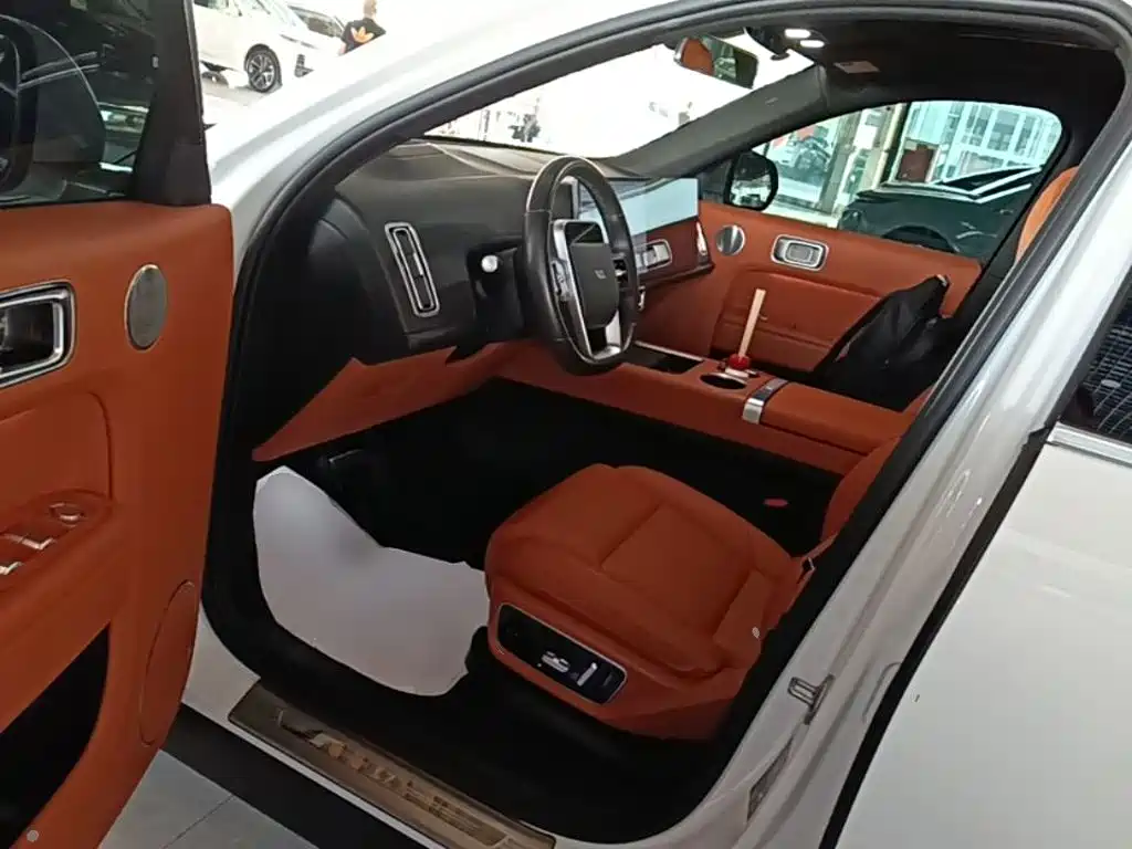 Li Auto Li L7 — миниатюра 16