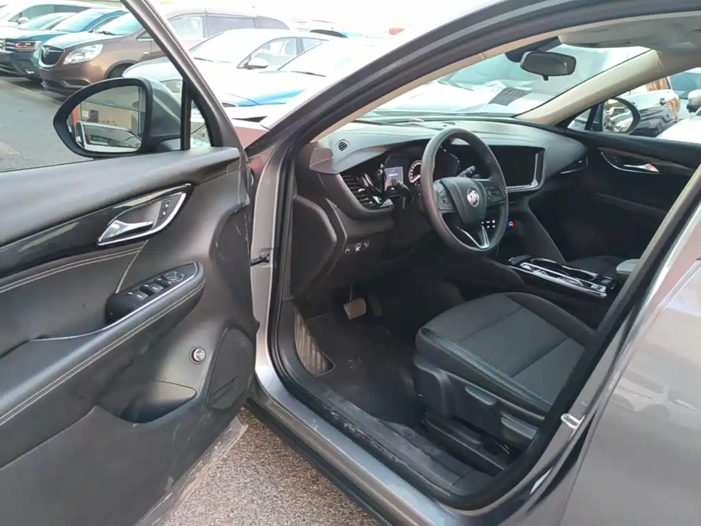 Buick Envision Plus — миниатюра 16