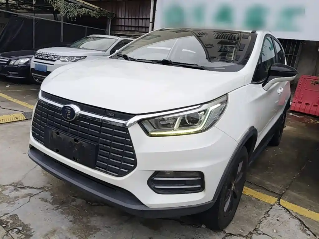 BYD Yuan EV — миниатюра 2
