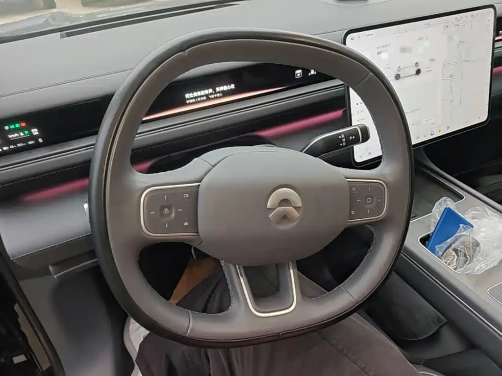 NIO ES8 — миниатюра 11