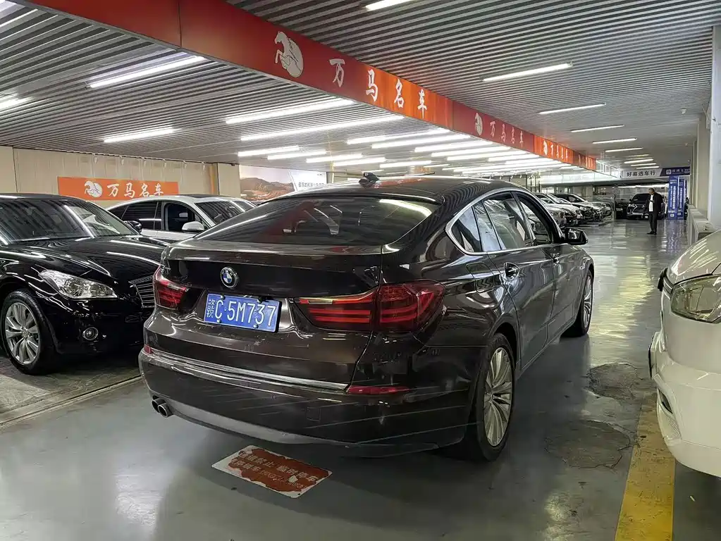 BMW 5 Series GT — миниатюра 6