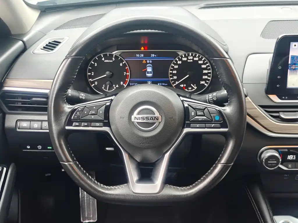 Nissan Teana — миниатюра 16