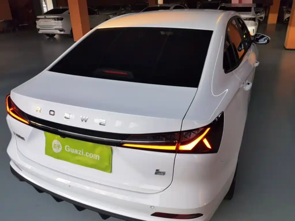 Roewe i5 — миниатюра 6