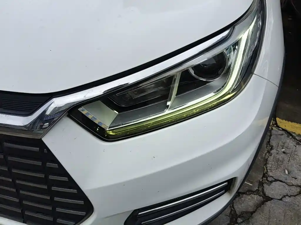 BYD Yuan EV — миниатюра 24