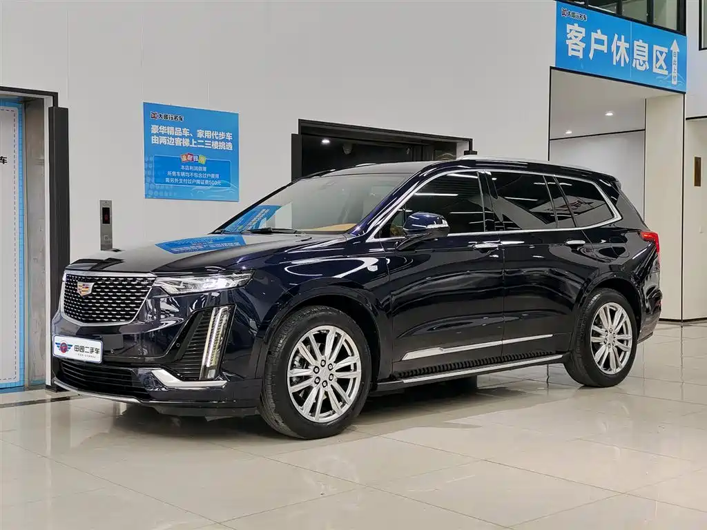 Cadillac XT6 2021