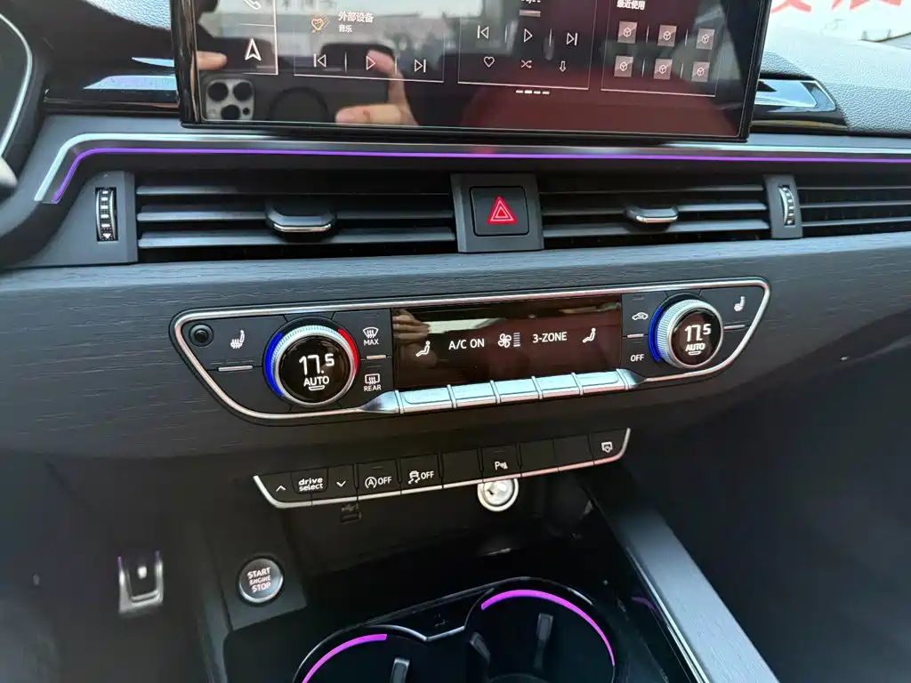 Audi A4L — миниатюра 11