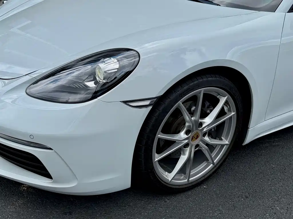 Porsche 718 2020 Cayman 2.0T