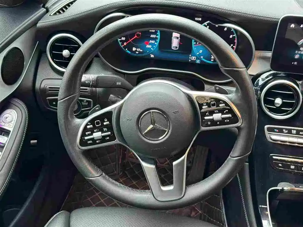 Mercedes-Benz GLC Coupe — миниатюра 6