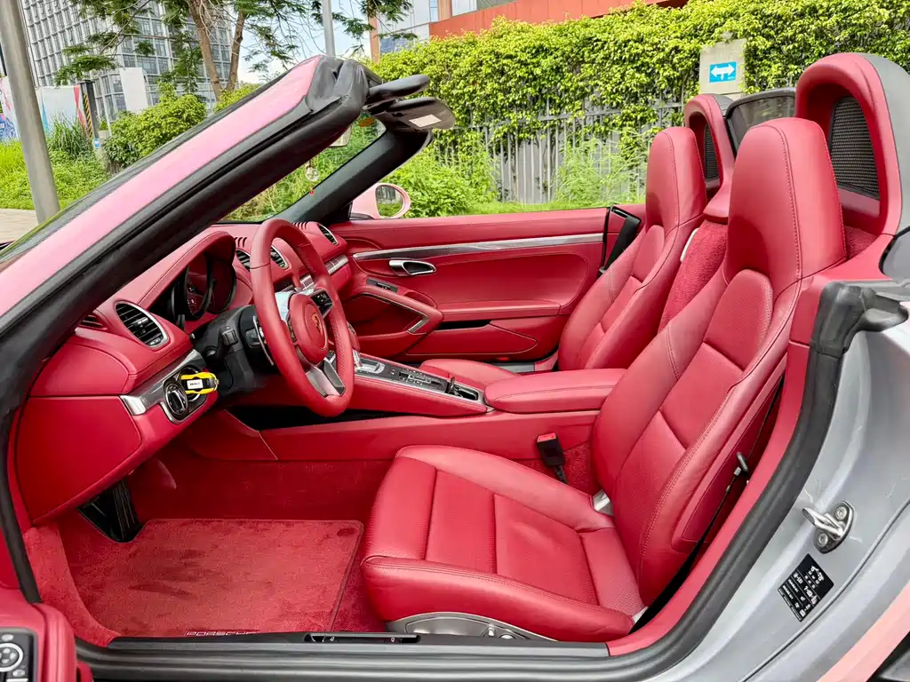 Porsche 718 2022 Boxster 2.0T