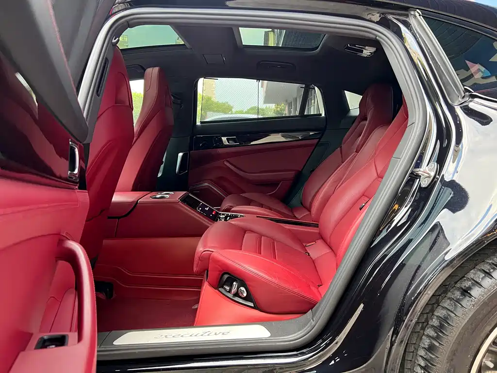 Porsche Panamera — миниатюра 16