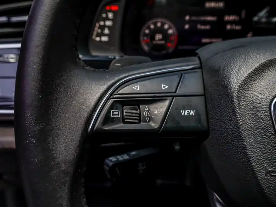 Audi Q7 — миниатюра 15