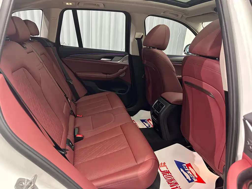 BMW X3 — миниатюра 20