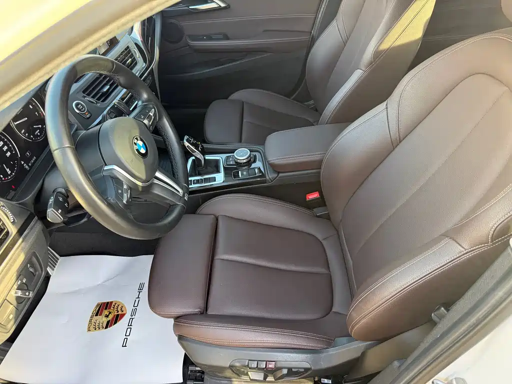 BMW 1 Series — миниатюра 10