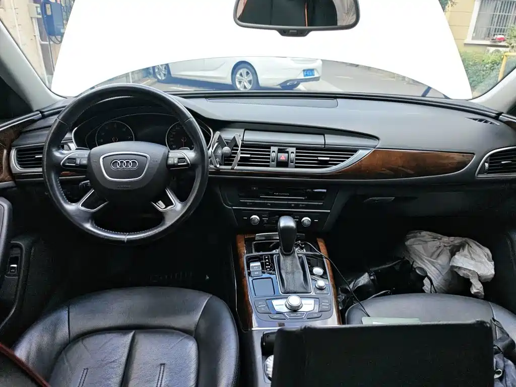 Audi A6L — миниатюра 6