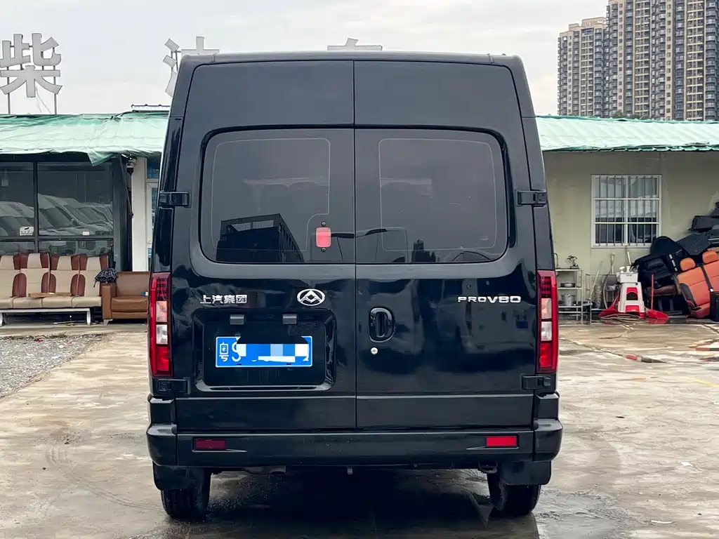 Maxus V80 — миниатюра 5
