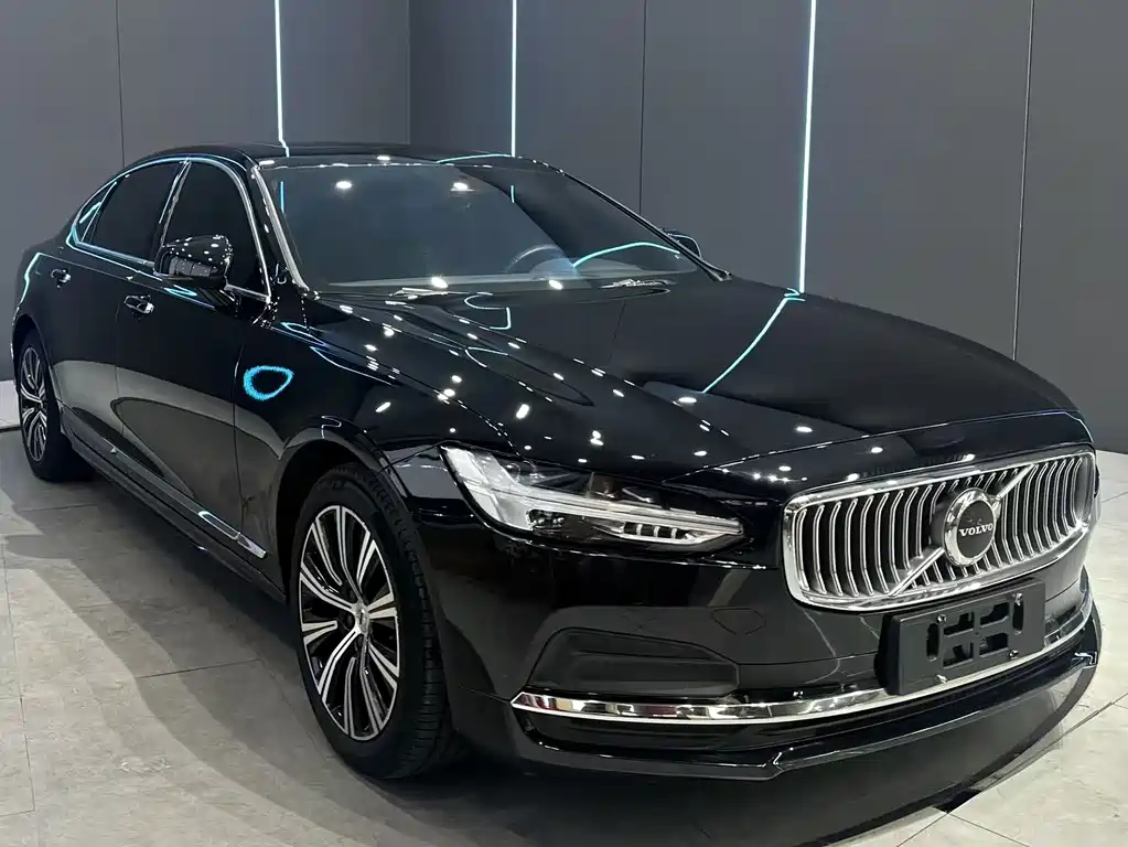 Volvo S90 — миниатюра 3