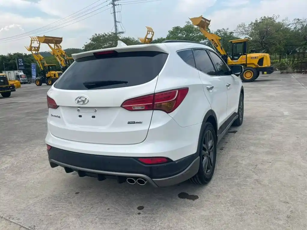 Hyundai Santa Fe (Import) — миниатюра 9