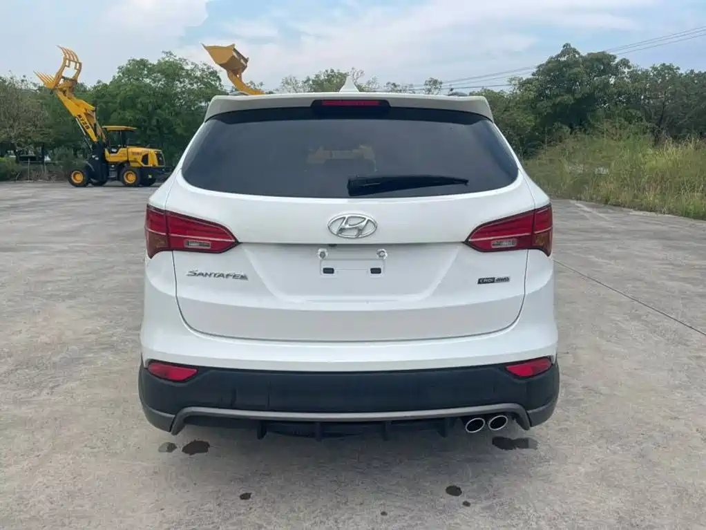 Hyundai Santa Fe (Import) — миниатюра 7