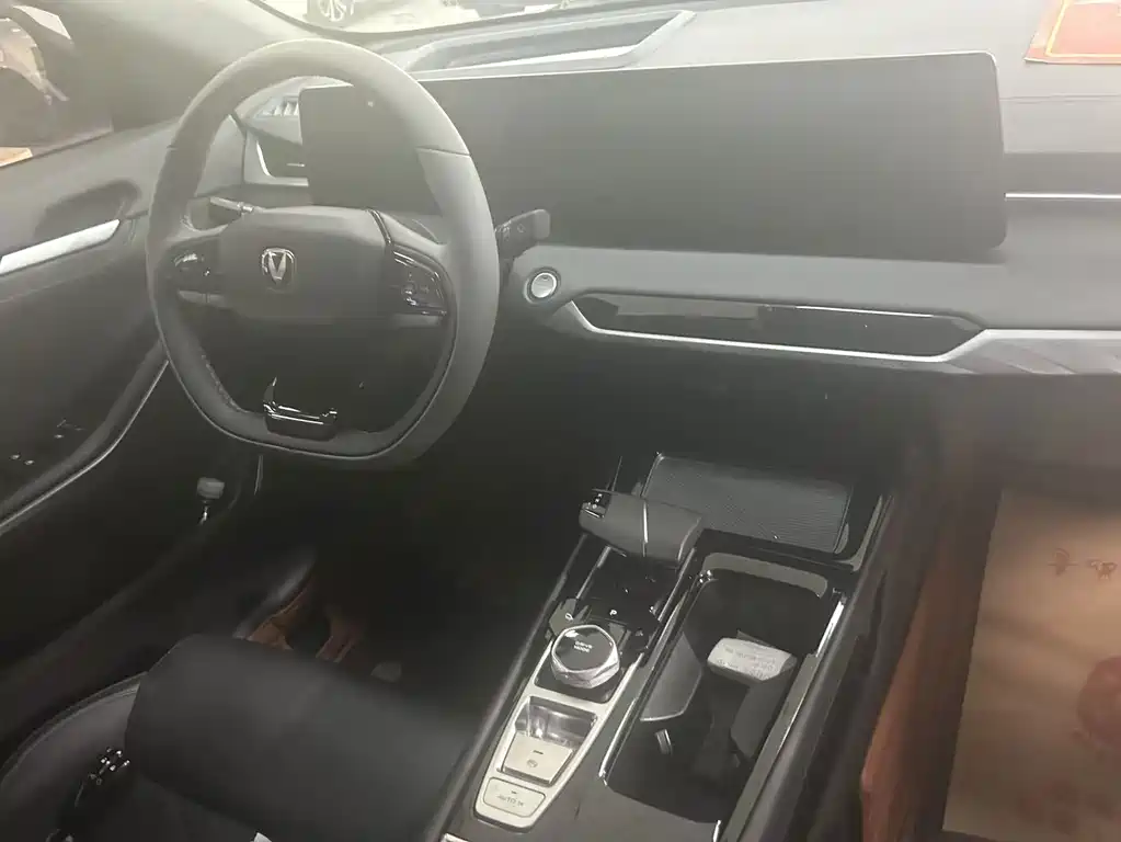 Changan Ruicheng PLUS — миниатюра 4