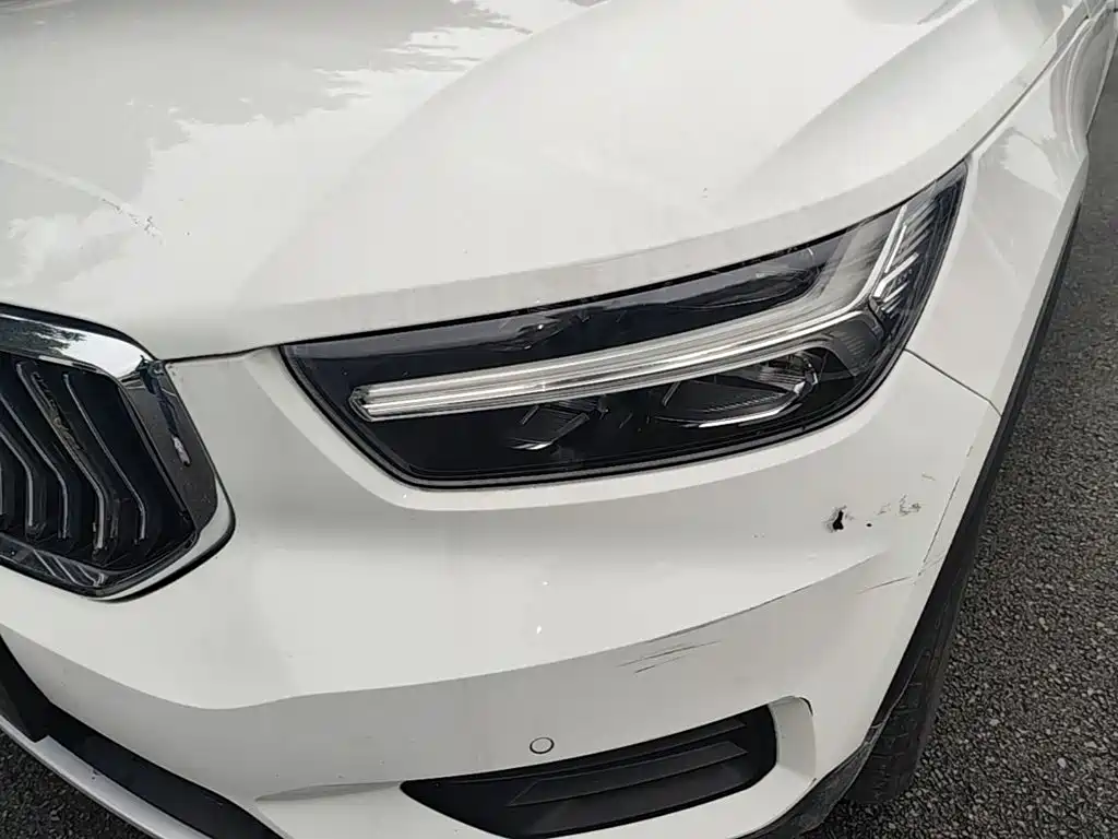 Volvo XC40 — миниатюра 24