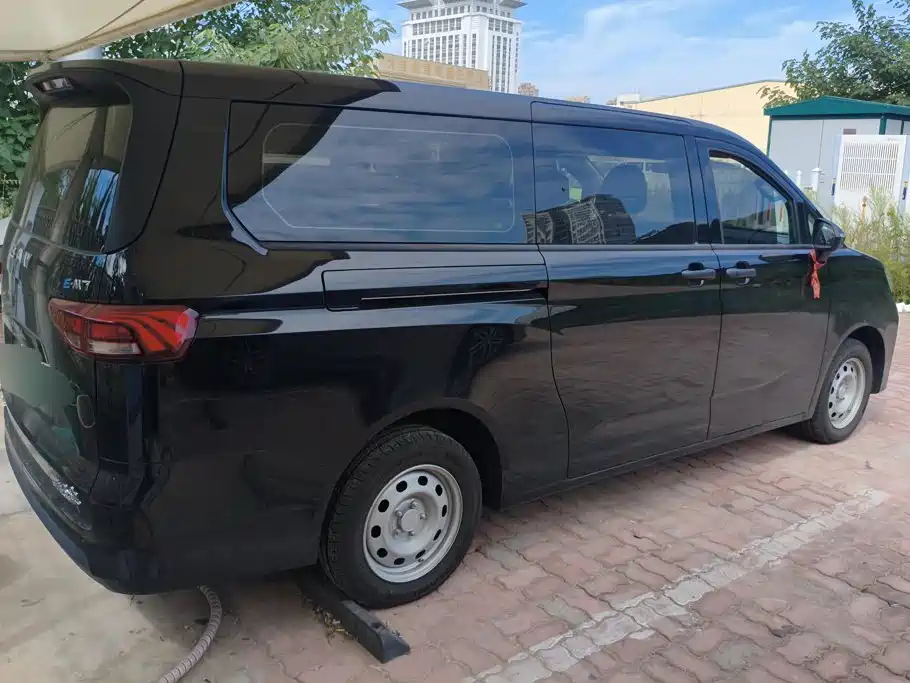 BAW Ruisheng Ace M7 New Energy — миниатюра 3