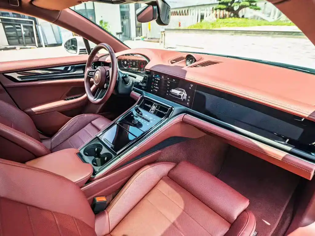 Porsche Panamera — миниатюра 7