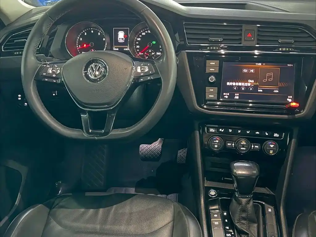Volkswagen Tiguan L — миниатюра 4