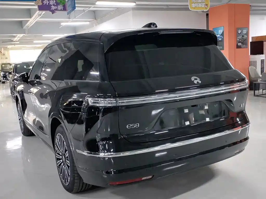 NIO ES8 — миниатюра 9