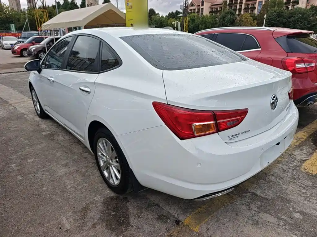Buick Verano — миниатюра 5