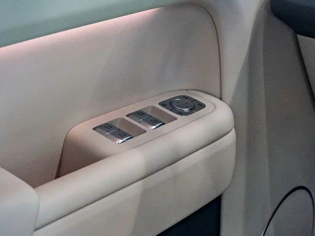 Li Auto Li L7 — миниатюра 11