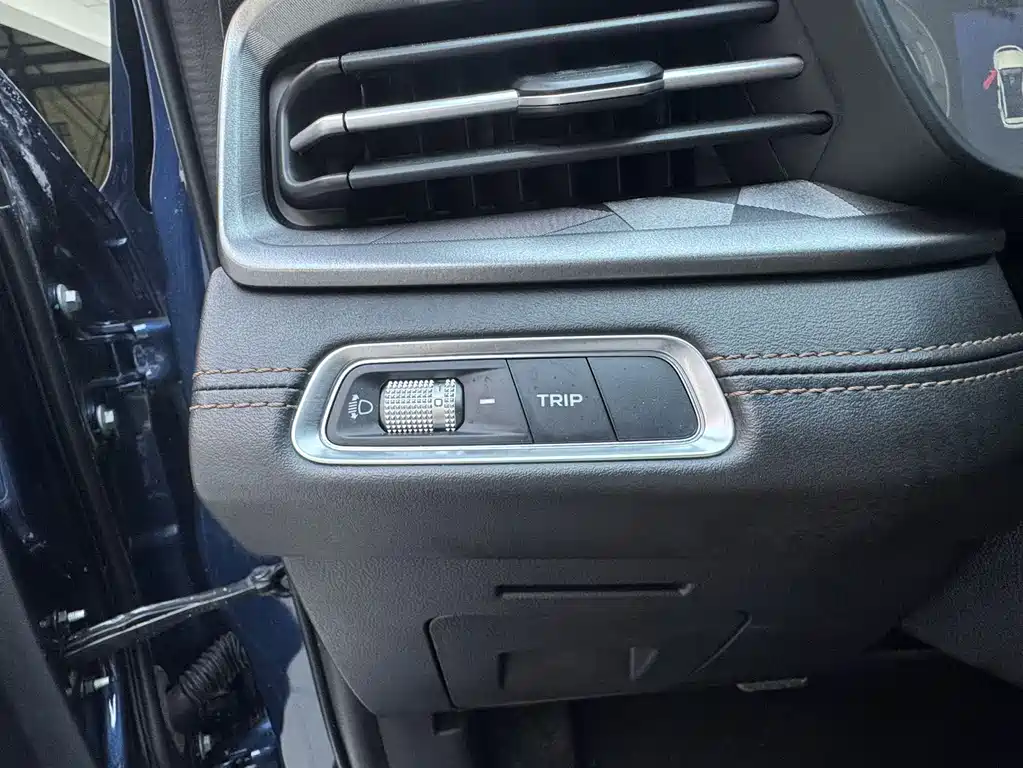 Geely Vision X6 — миниатюра 18