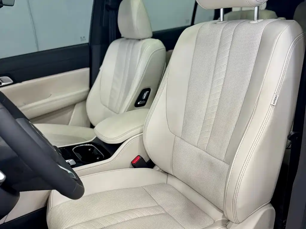 Li Auto Li ONE — миниатюра 10
