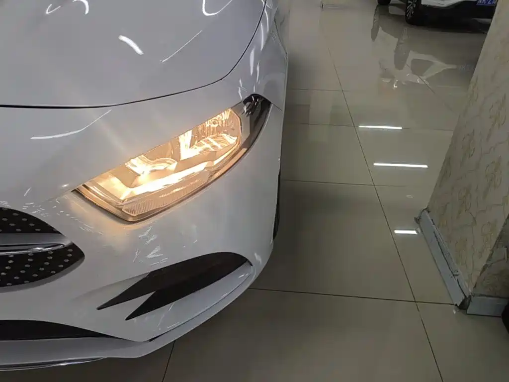 Mercedes-Benz A-Class — миниатюра 3