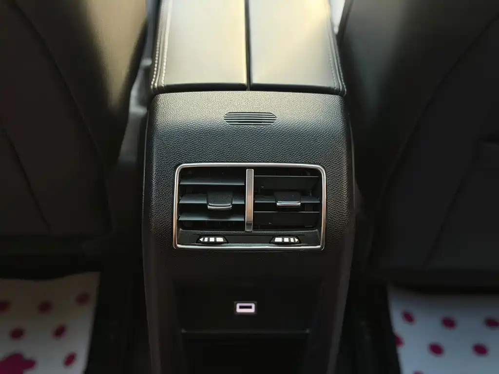 Citroen C5 X — миниатюра 9