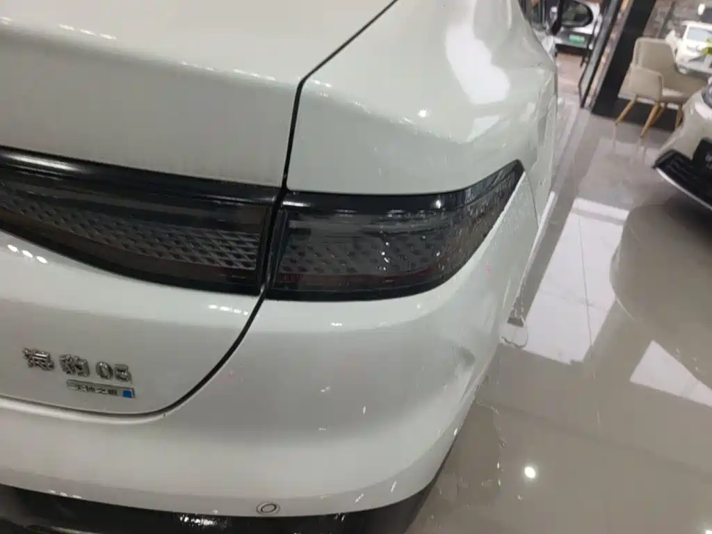 BYD Seal 05 DM-i — миниатюра 8