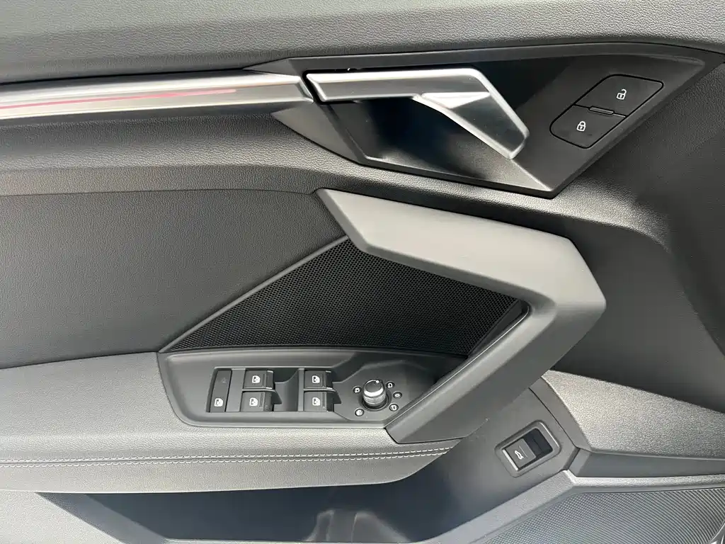 Audi A3 — миниатюра 11