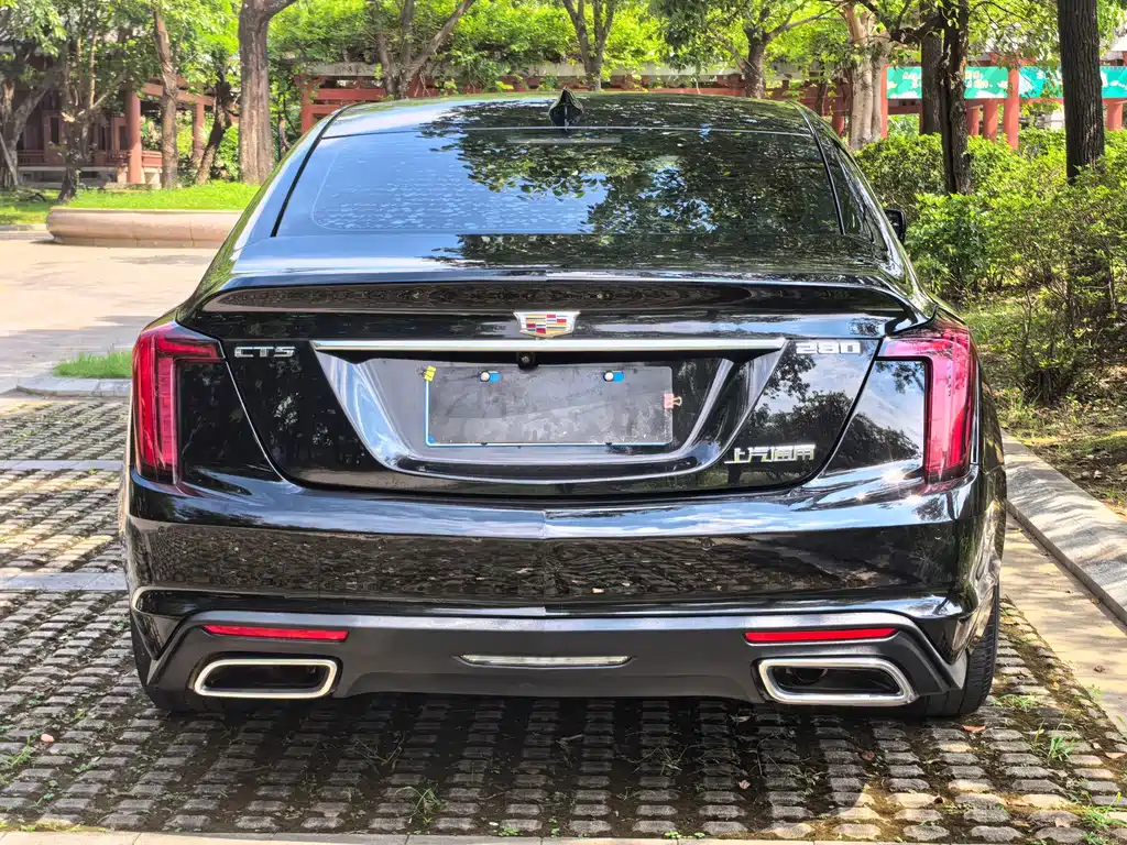 Cadillac CT5 — миниатюра 9