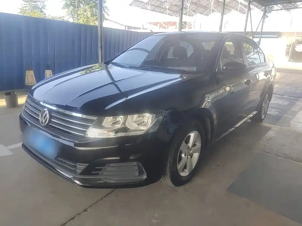 Volkswagen Lavida — миниатюра 2
