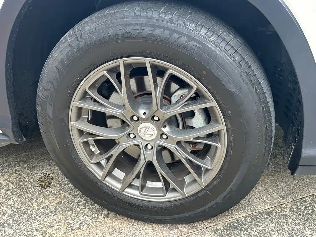 Lexus RX — миниатюра 16