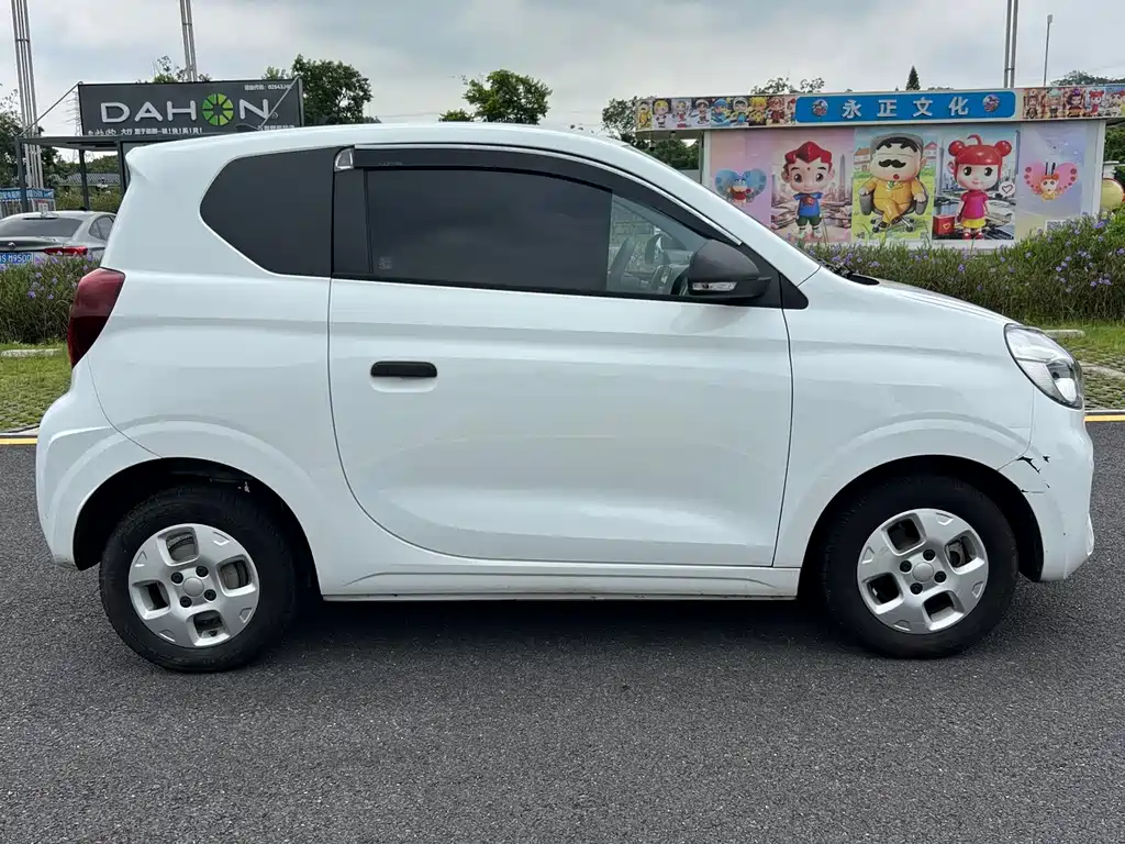Roewe Clever — миниатюра 5